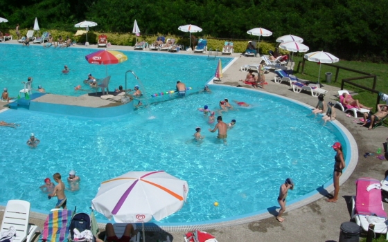 Piscina Centro Sportivo Stadium - Besozzo (VA)